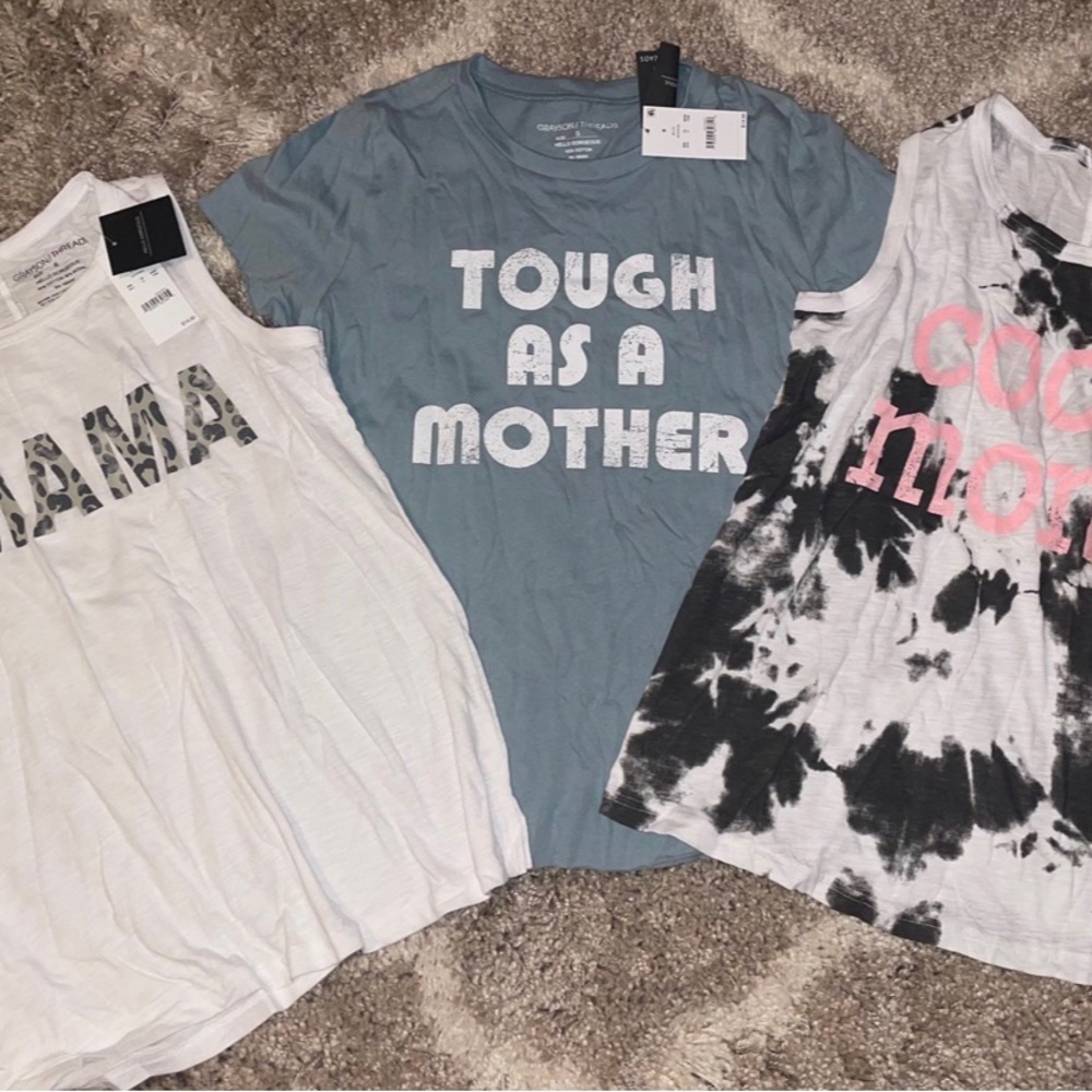 Mom tops
